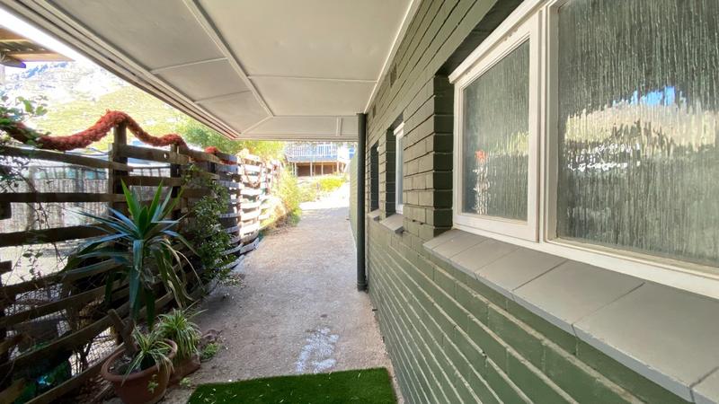 5 Bedroom Property for Sale in Murdock Valley Western Cape
